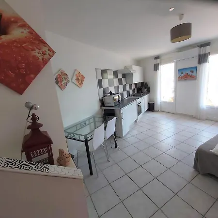 Maisonnette Vue Sur Mer Tatil Evi Fleury (Aude)