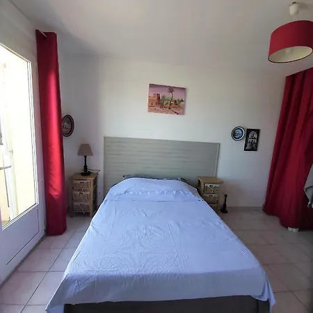 Maisonnette Vue Sur Mer Tatil Evi *